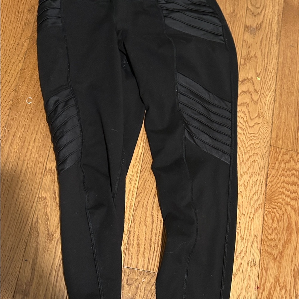Old Navy Black Leggings with Textured Panels